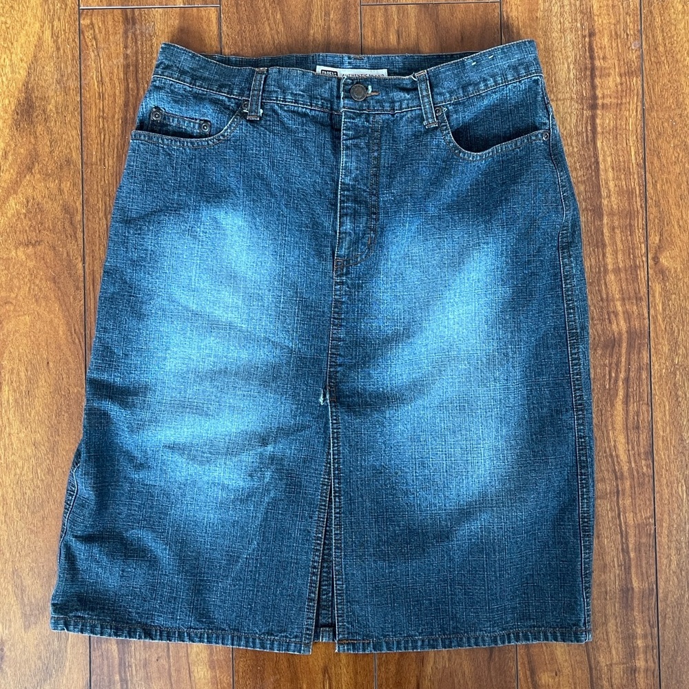 Vintage Faded Glory Classic Blue Denim Skirt Size 10